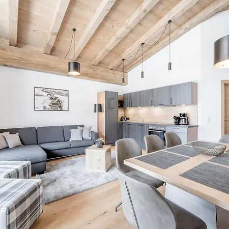 Alpenparks & Alpina Seefeld Lägenhetshotell