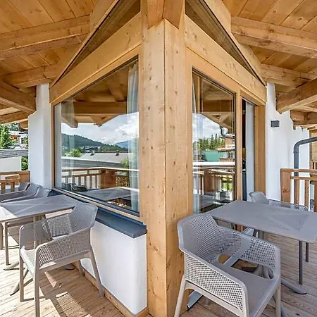 公寓式酒店 Alpenparks & Alpina Seefeld 4*
