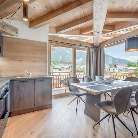 Lejlighedshotel Alpenparks & Alpina Seefeld 4*