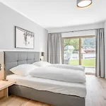 Alpenparks & Alpina Seefeld Lejlighedshotel 4*