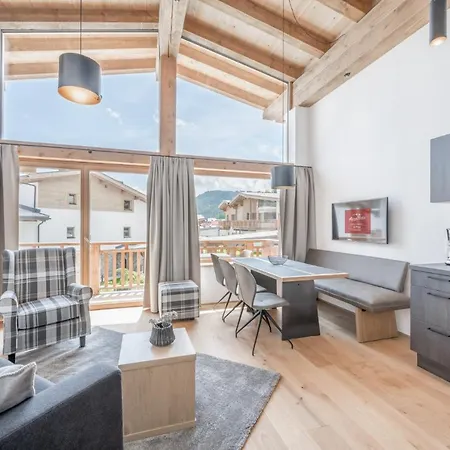 Alpenparks & Alpina Seefeld 4*