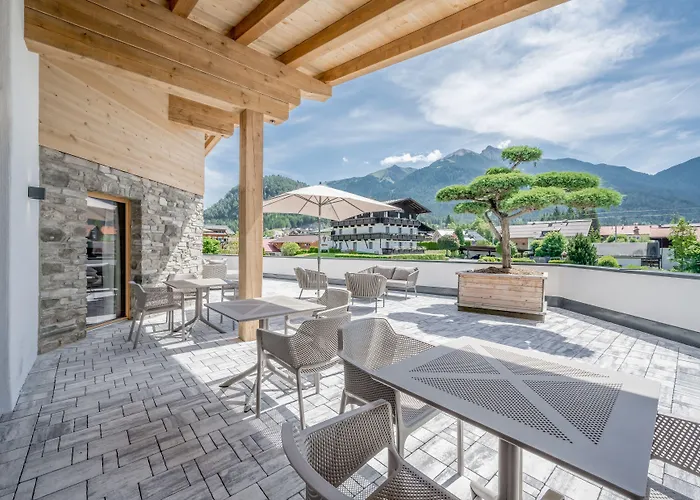 Alpenparks & Alpina Seefeld Apart-hotel 4*